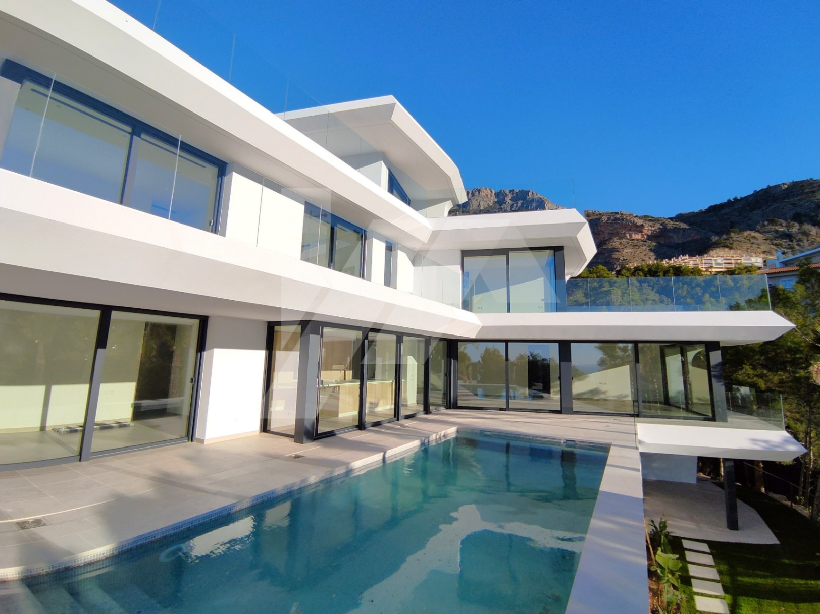 Exclusive Luxury Villa in Altea with Sea Views, Costa Blanca.