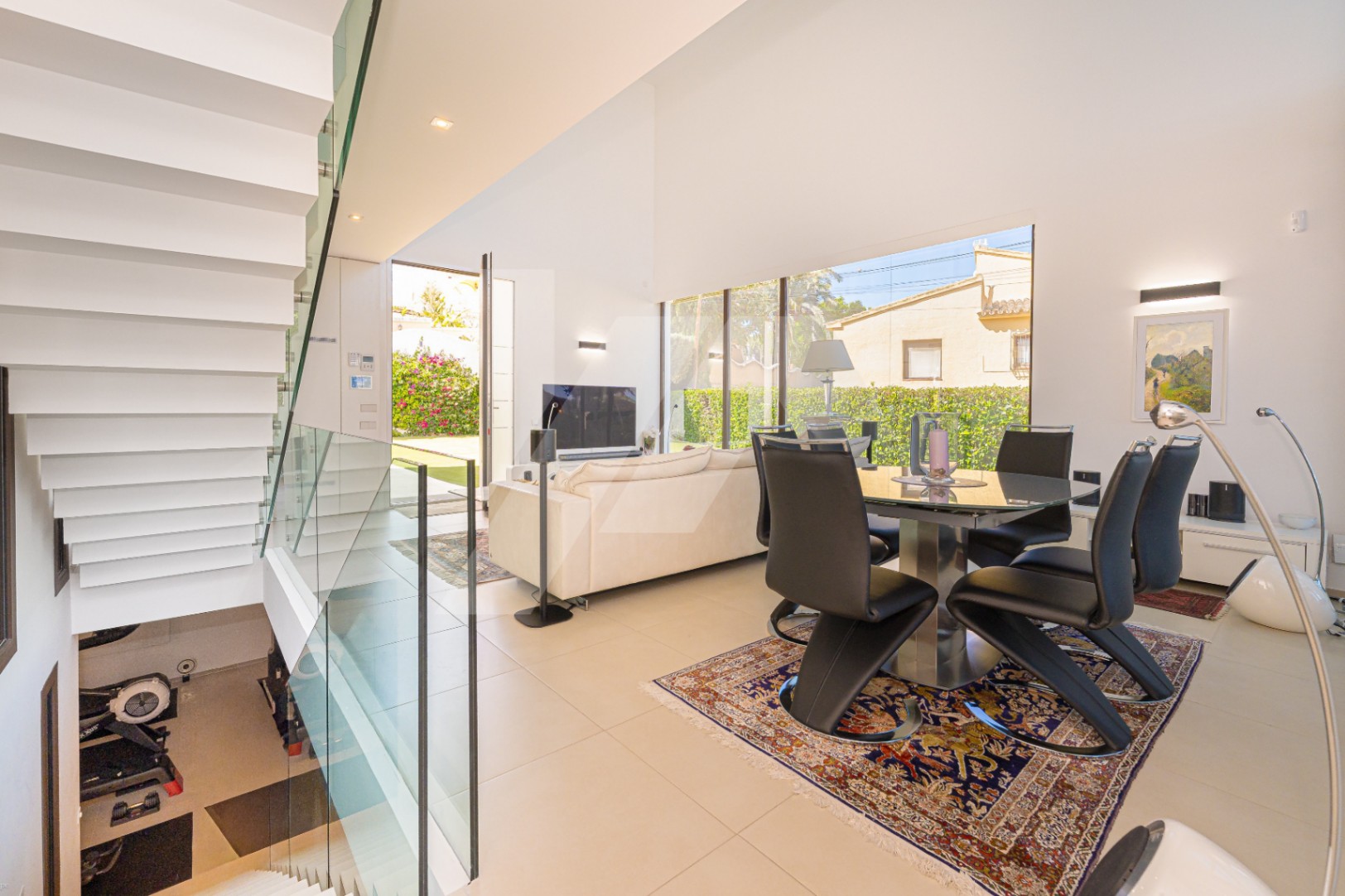 Modern villa for sale in Moraira with sea views, Costa Blanca.