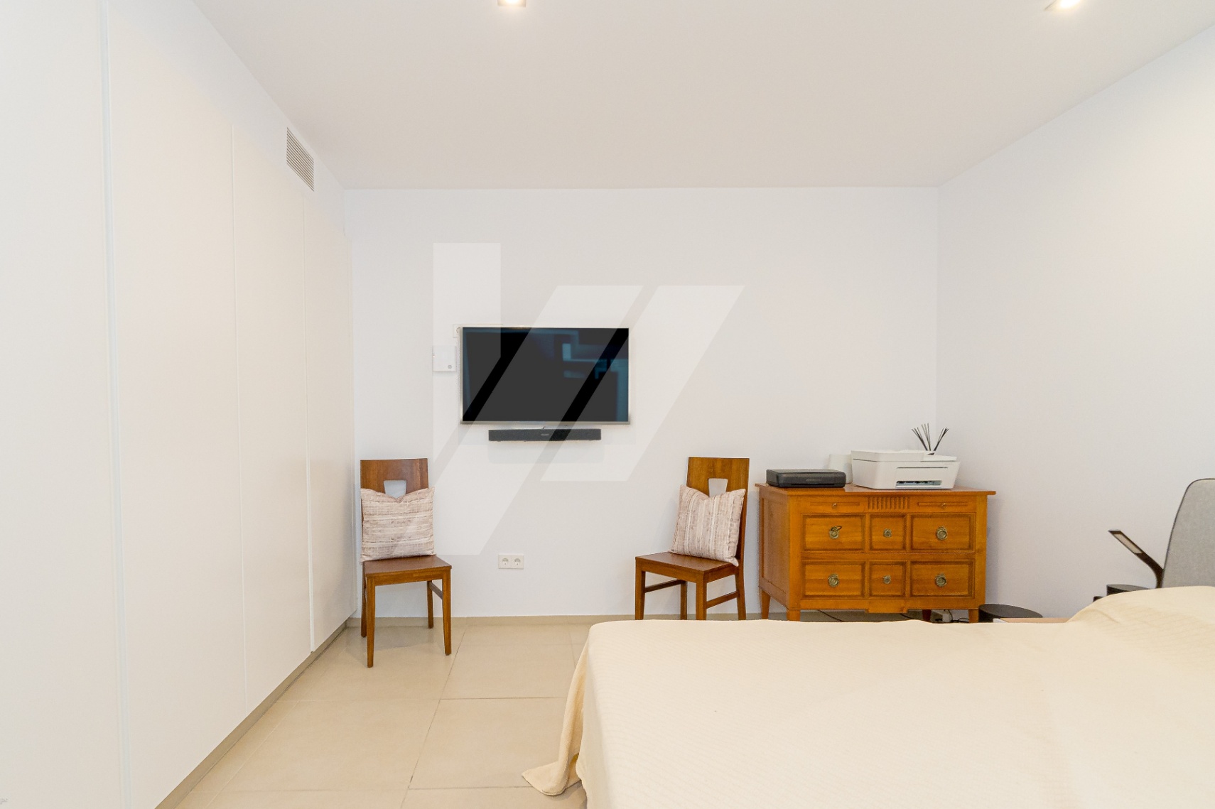 Modern villa for sale in Moraira with sea views, Costa Blanca.