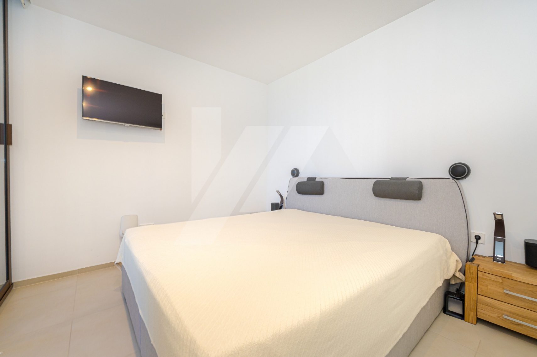 Modern villa for sale in Moraira with sea views, Costa Blanca.