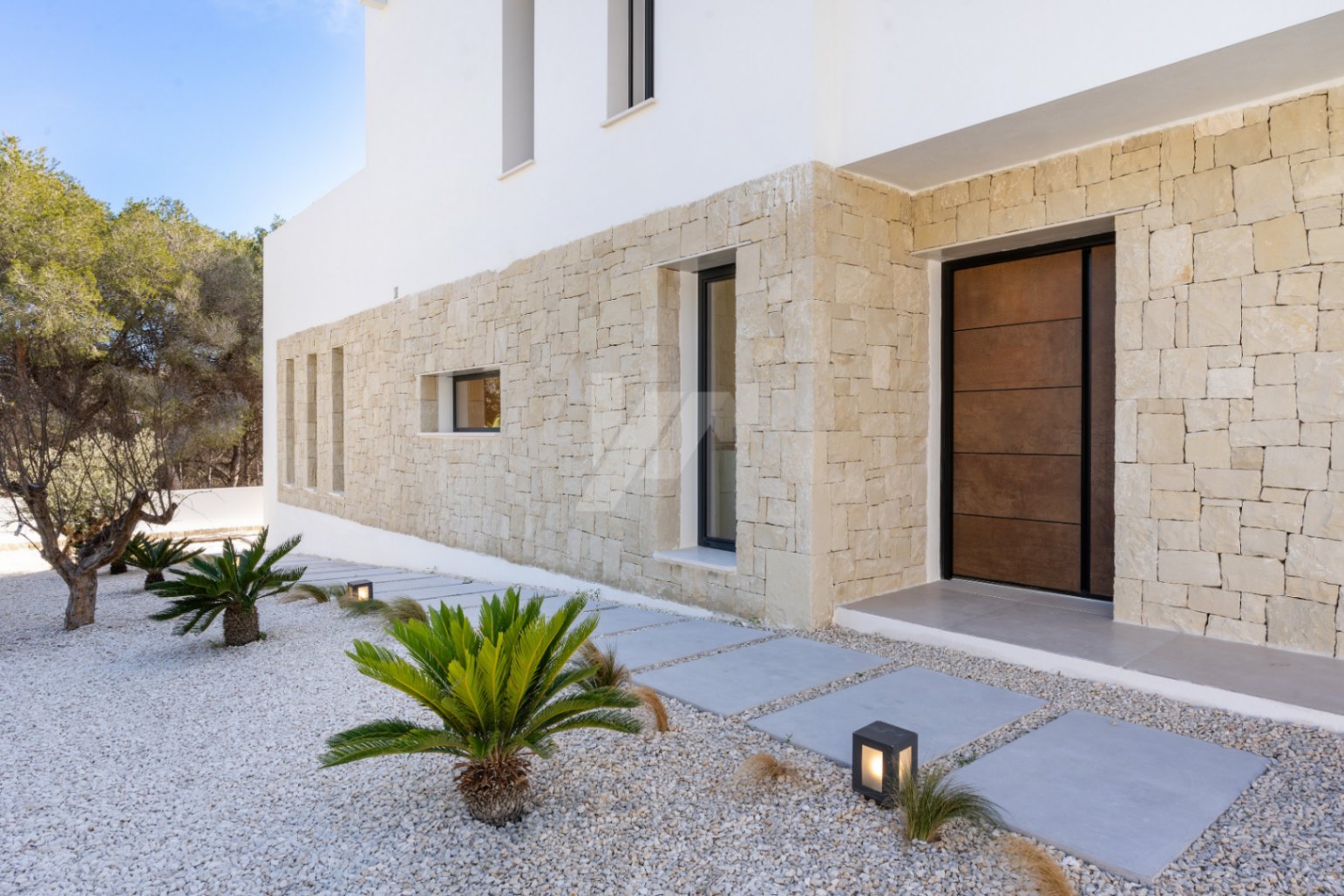 Luxury Villa with Sea Views for Sale in Moraira, Costa Blanca.