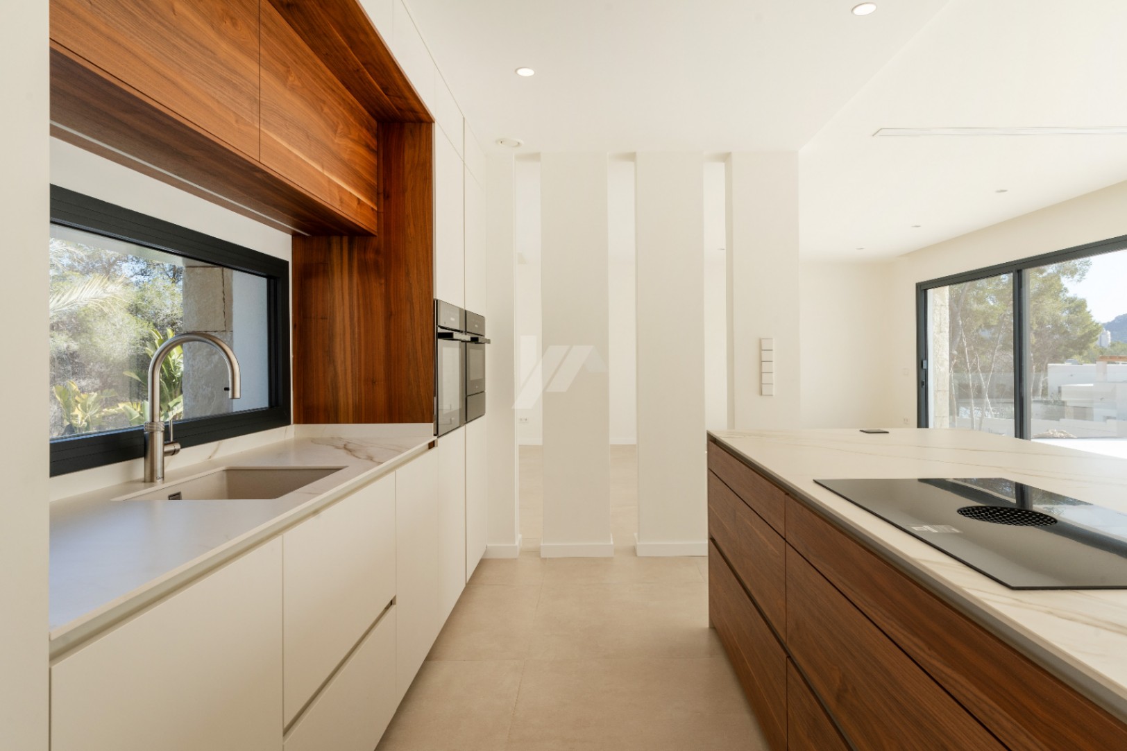 Luxury Villa with Sea Views for Sale in Moraira, Costa Blanca.