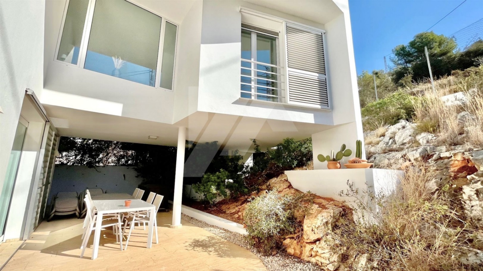 Modern villa for sale in El Portet, Moraira. Costa Blanca.