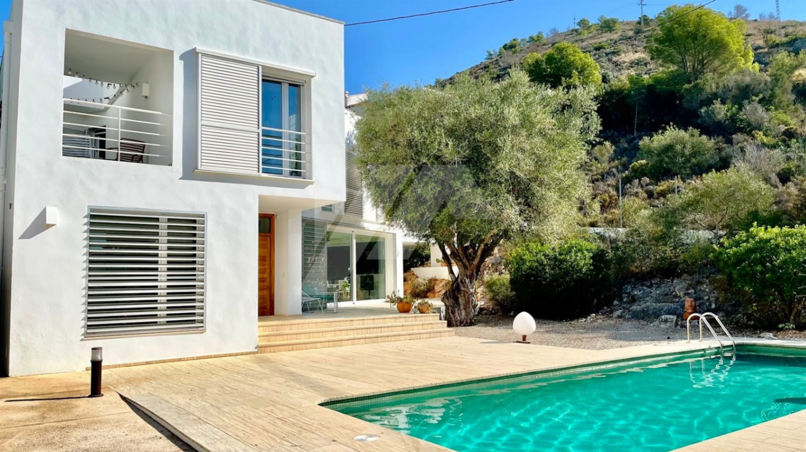 Modern villa for sale in El Portet, Moraira. Costa Blanca.