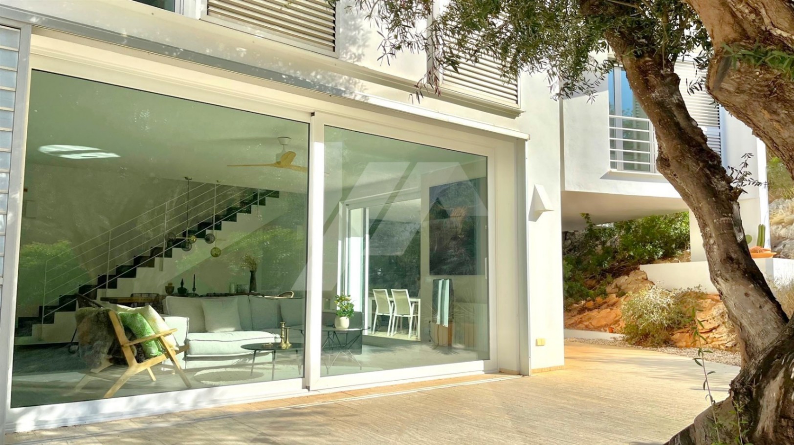 Modern villa for sale in El Portet, Moraira. Costa Blanca.