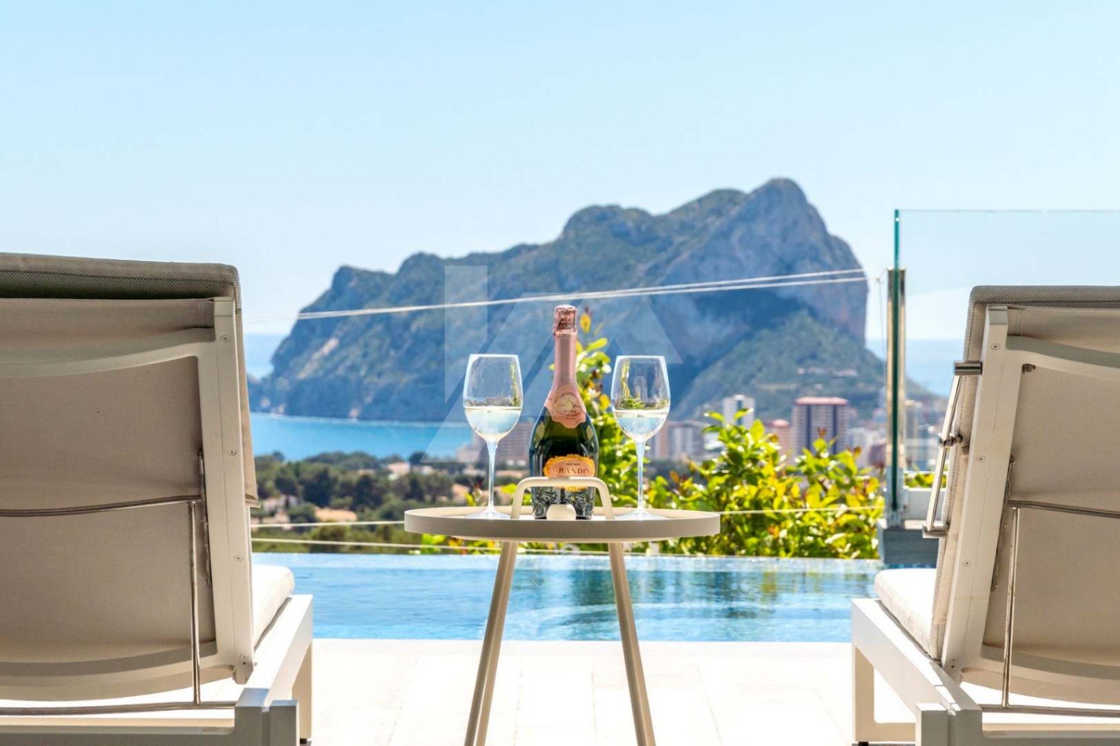 Luxury villa with panoramic sea views for sale in Benissa, Costa Blanca.