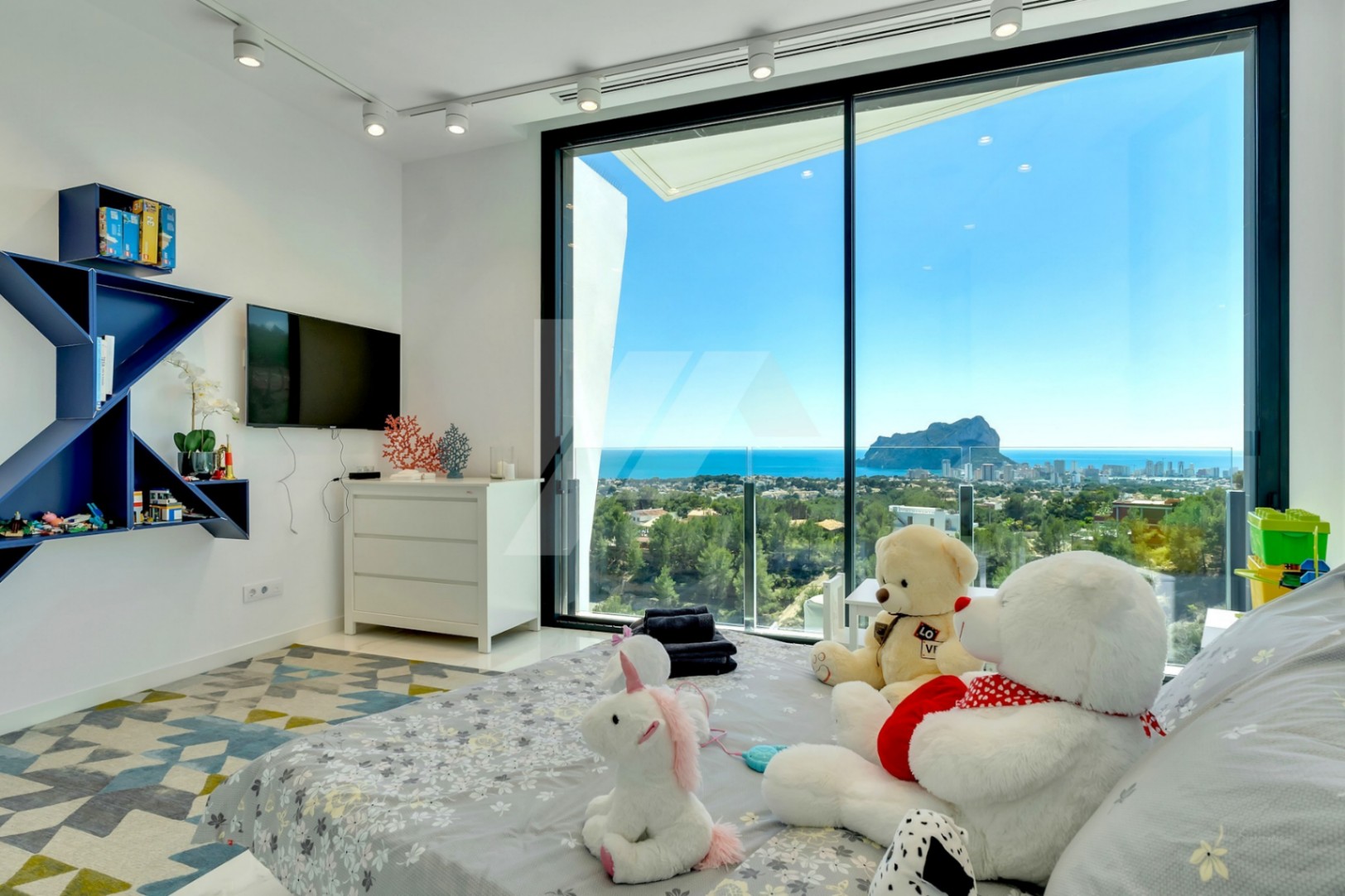Luxury villa with panoramic sea views for sale in Benissa, Costa Blanca.