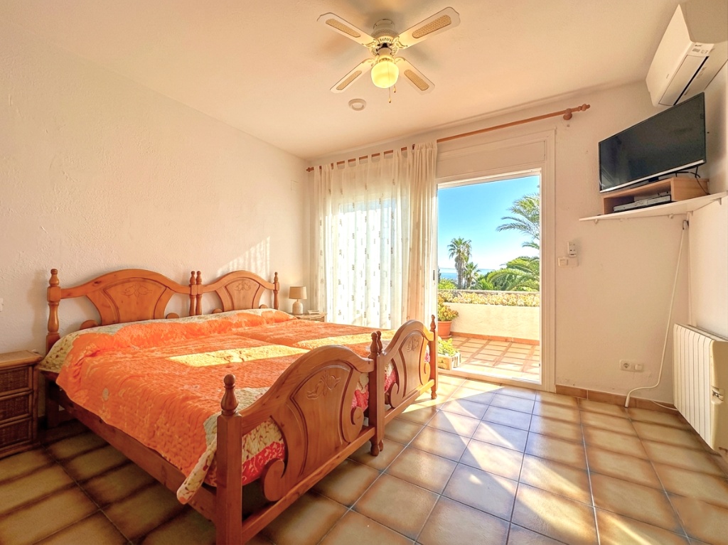 Bungalow for sale in Moraira, Costa Blanca.