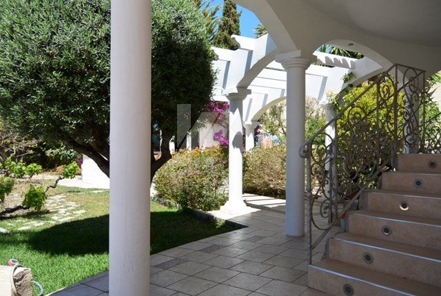 Villa for investment for sale in Calpe, Costa Blanca.