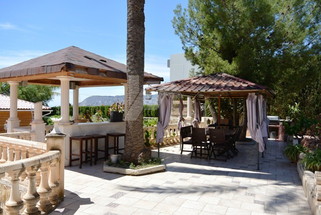 Villa for investment for sale in Calpe, Costa Blanca.