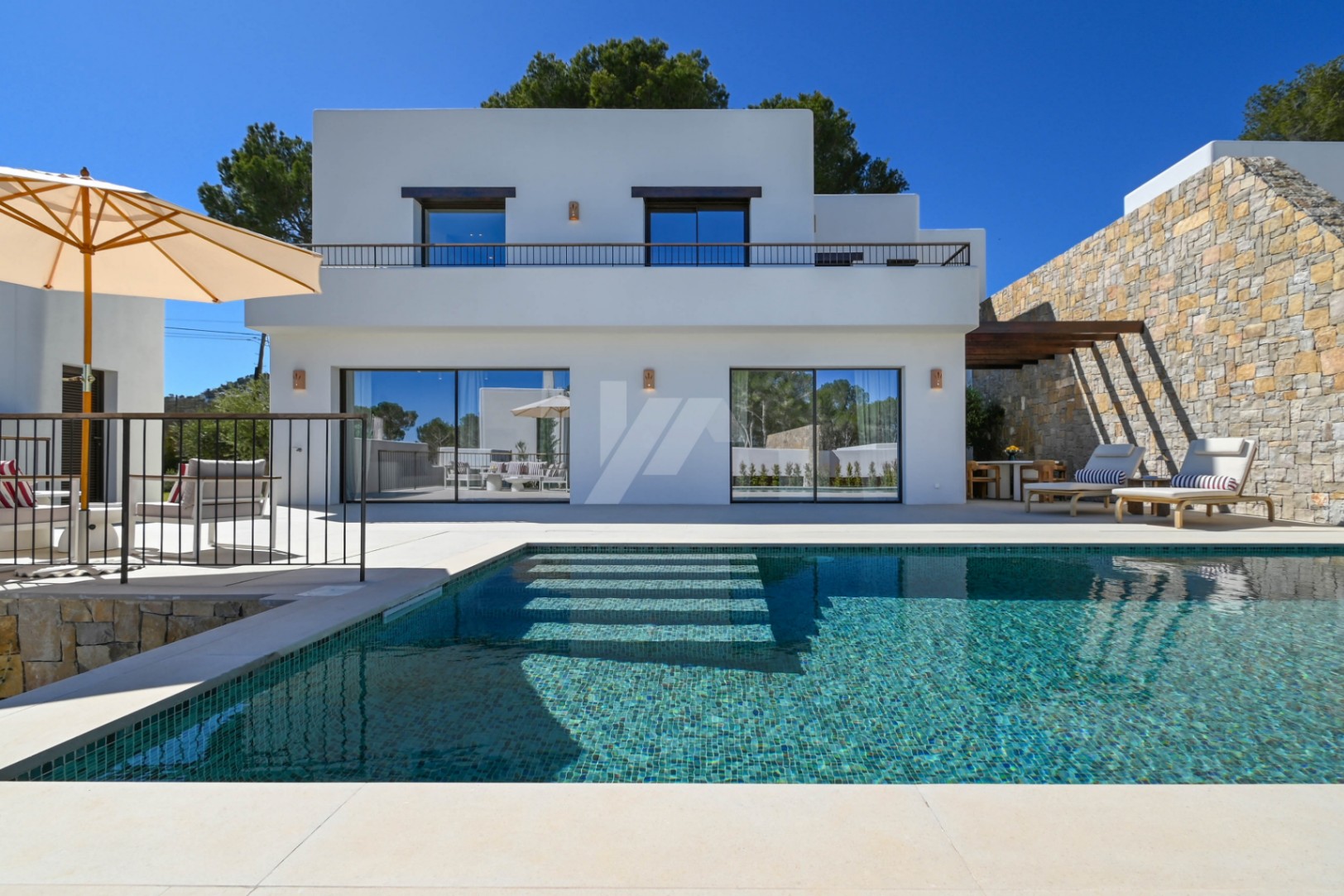 Luxury villa for sale in Moraira, Costa Blanca.
