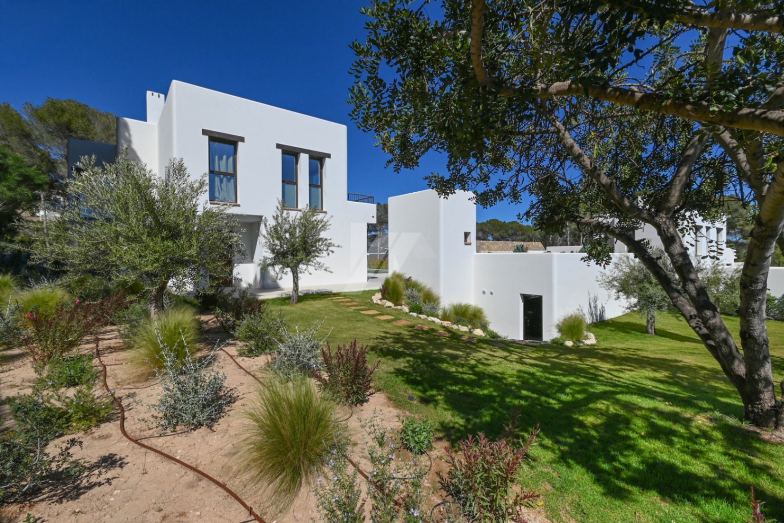 Luxury villa for sale in Moraira, Costa Blanca.