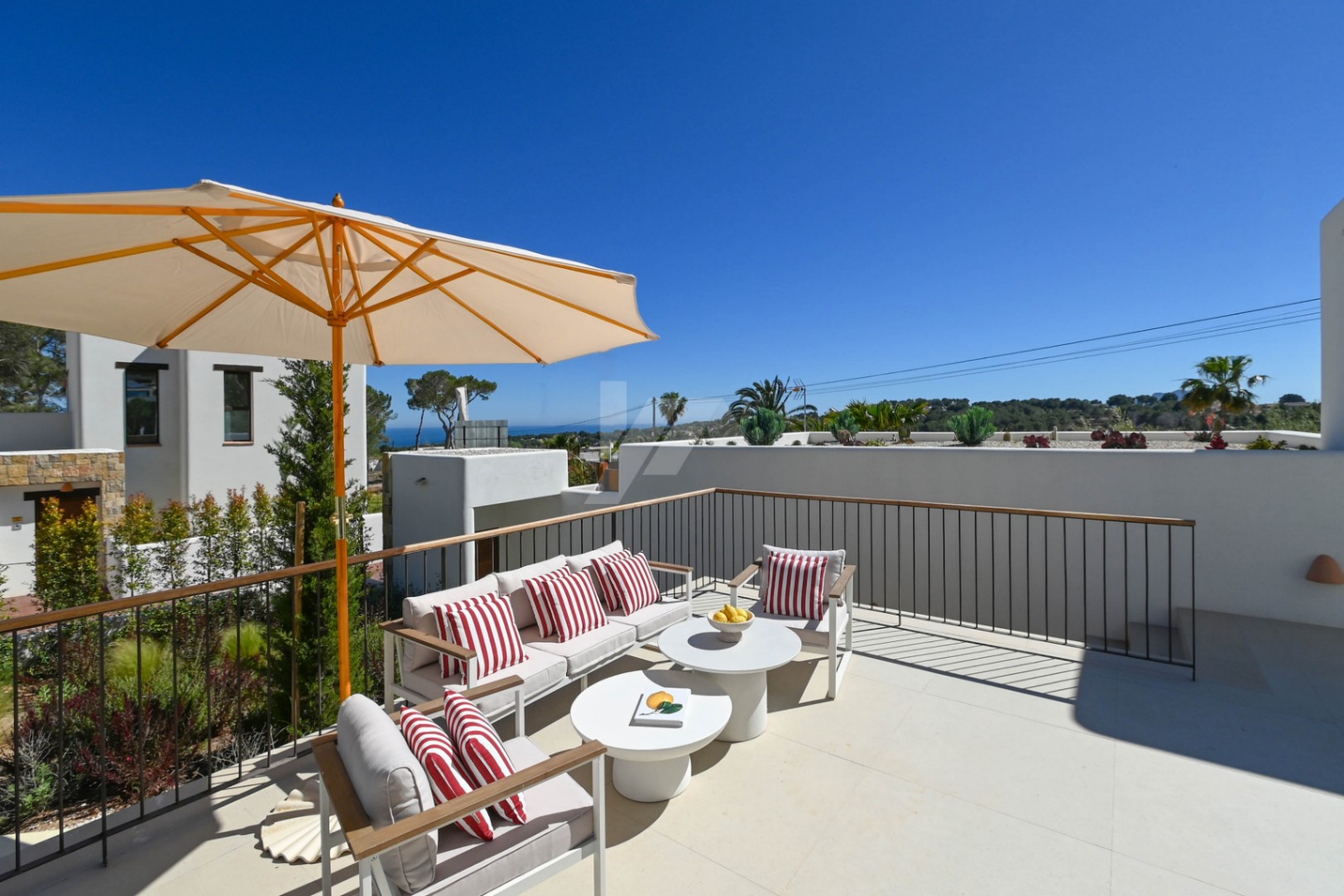 Luxury Villa with Sea Views for Sale in Moraira, Costa Blanca.