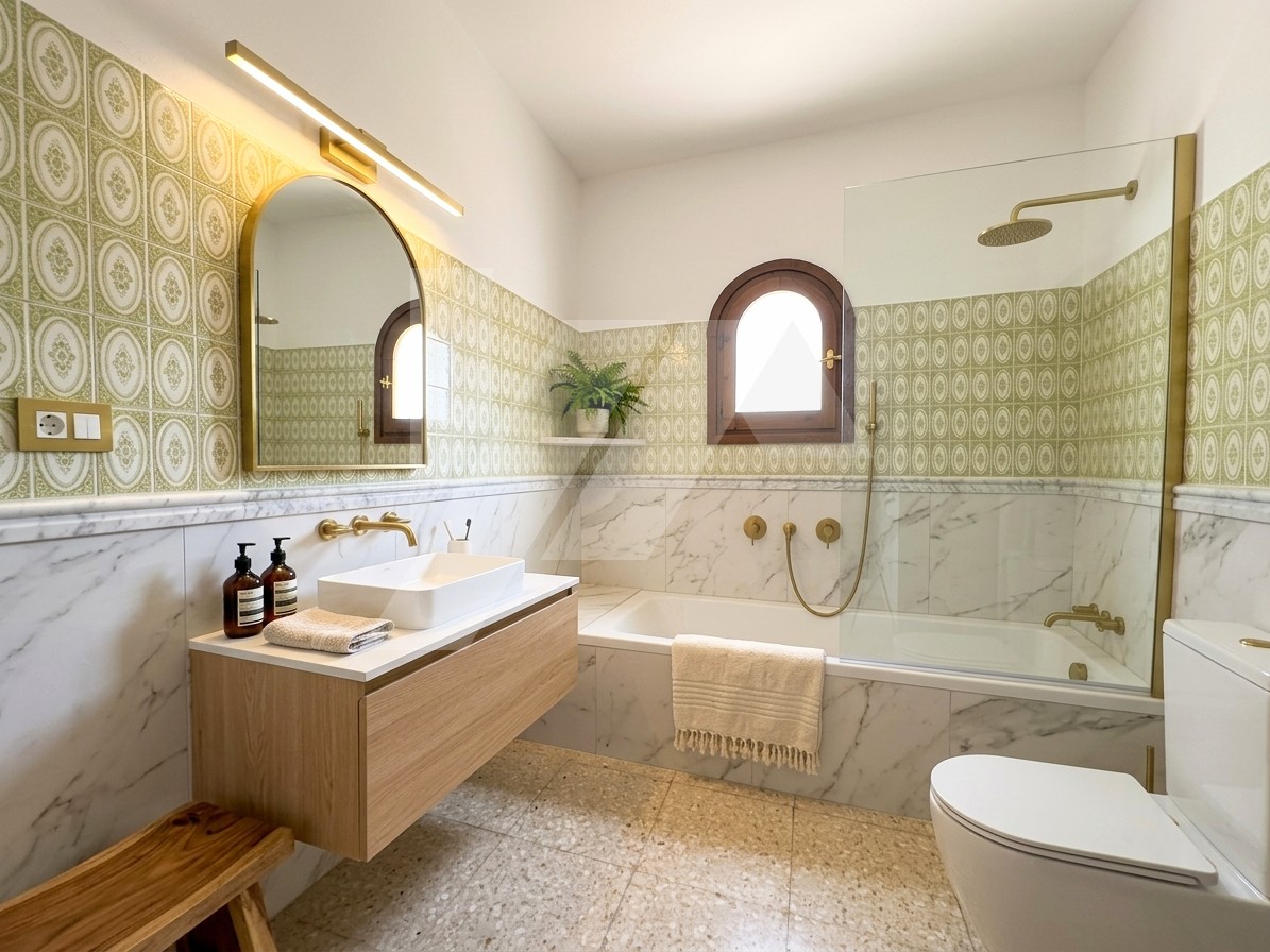 Villa con vistas al mar en venta en Benissa Costa, Costa Blanca.