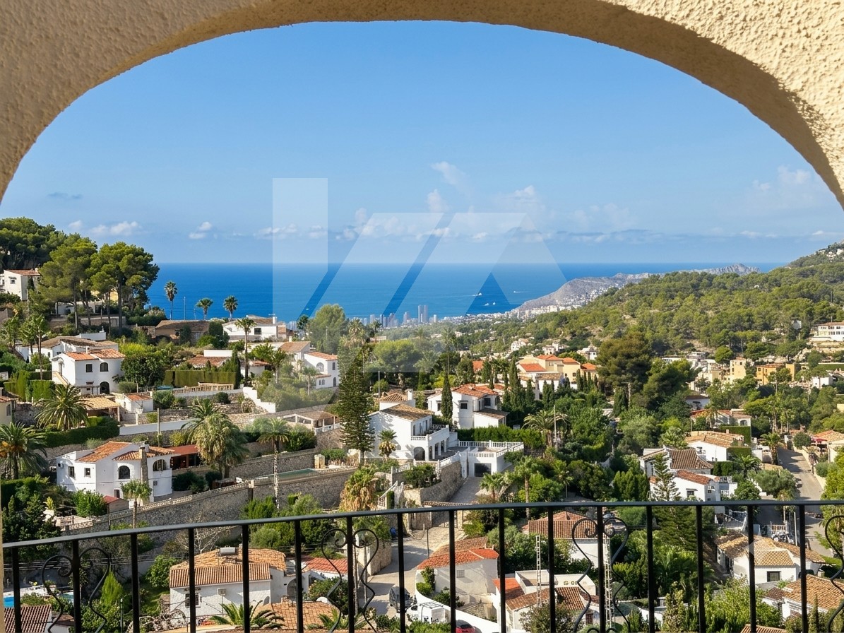 Villa with sea views for sale in Benissa Costa, Costa Blanca.