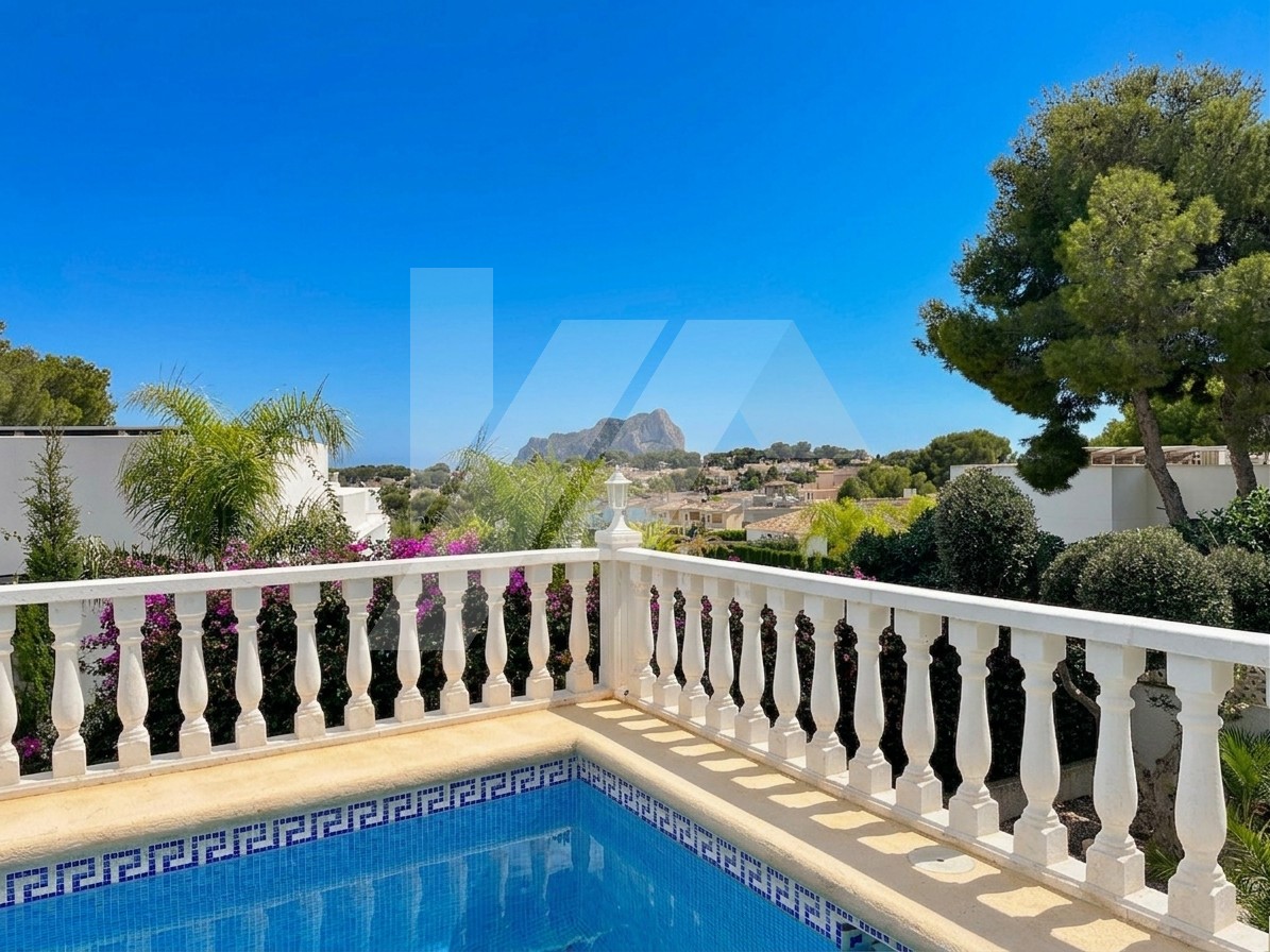 Villa for sale in Benissa with sea views, Costa Blanca.