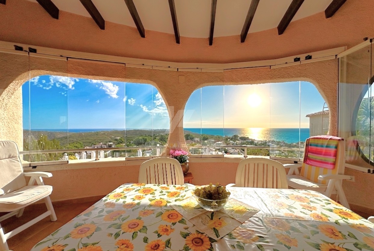 Propriété avec vue sur mer à vendre à Benitachell, Cumbre del Sol.