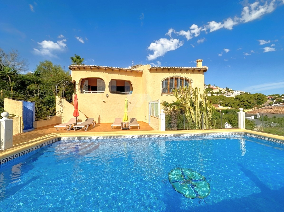Propriété avec vue sur mer à vendre à Benitachell, Cumbre del Sol.
