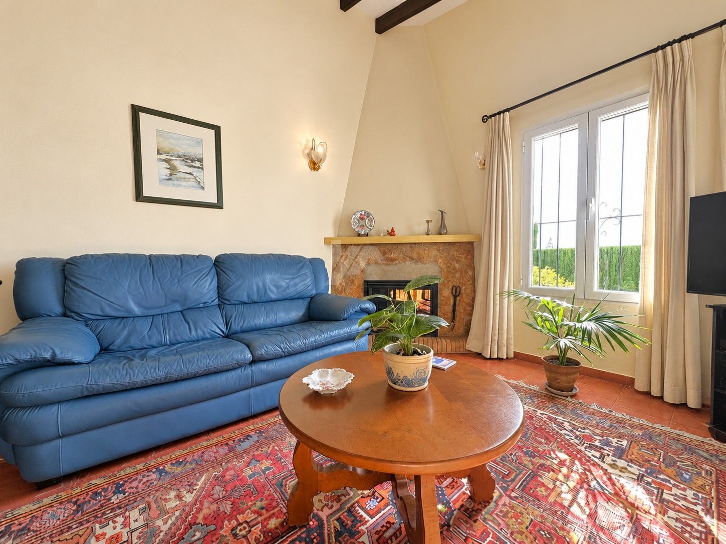 Villa zu verkaufen in Moraira mit privatpool und ebener Fläche.