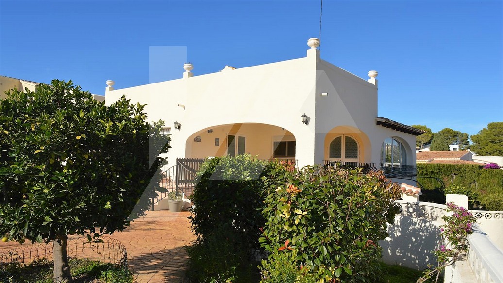 Villa for sale in Benimeit, Moraira. Costa Blanca.