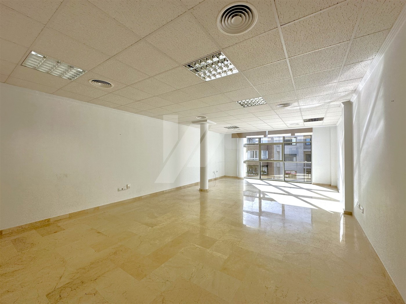 Office for sale in Teulada-Moraira, Costa Blanca.