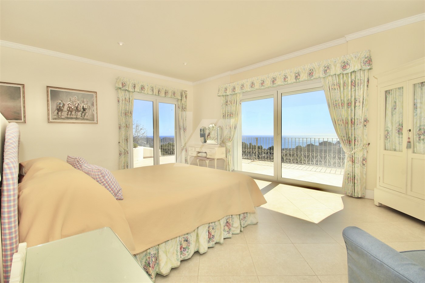 Luxury Villa for sale with panoramic sea views in Moraira, Costa Blanca.