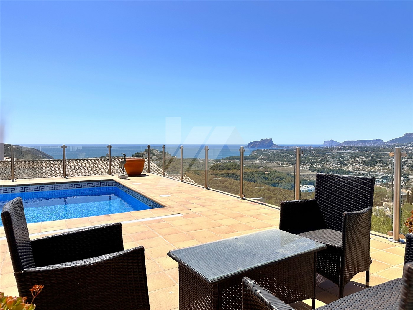 Excepcional villa en venta con vistas al mar en Moraira.