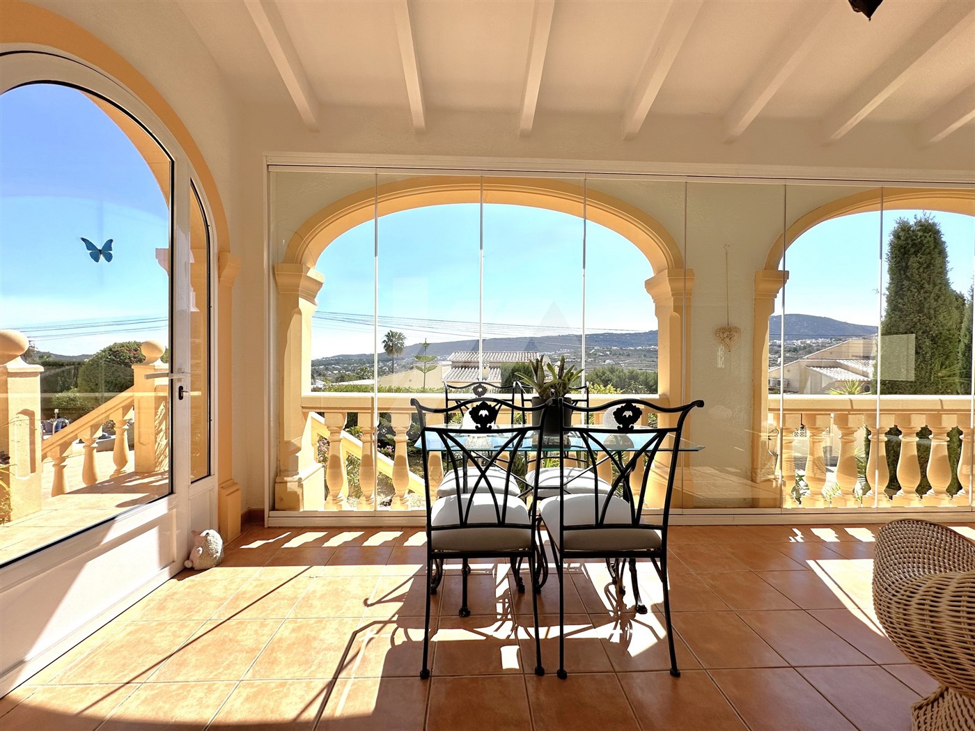 Charming Mediterranean villa for sale in Benitachell, with open mountain views.