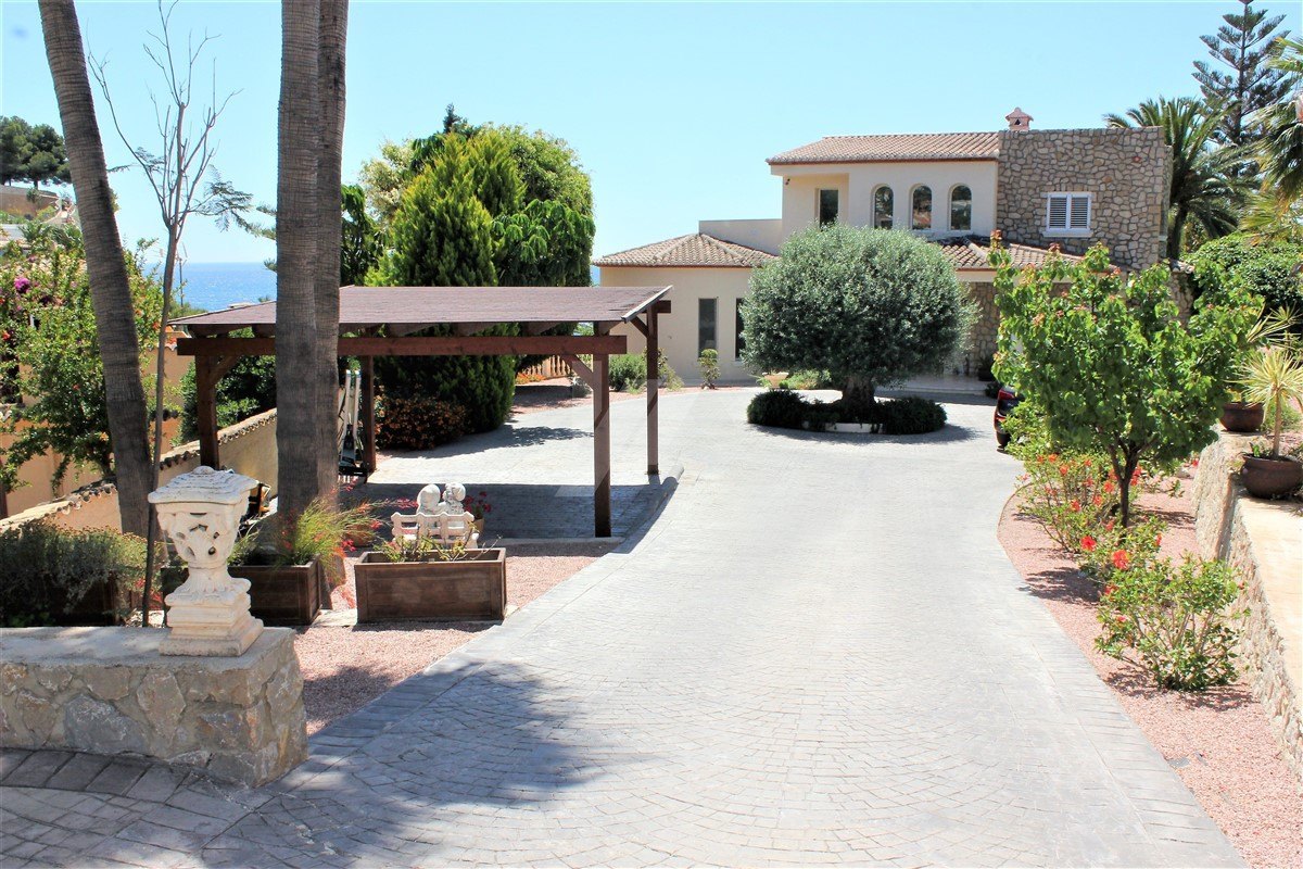 First line villa for sale in Benissa, Costa Blanca.