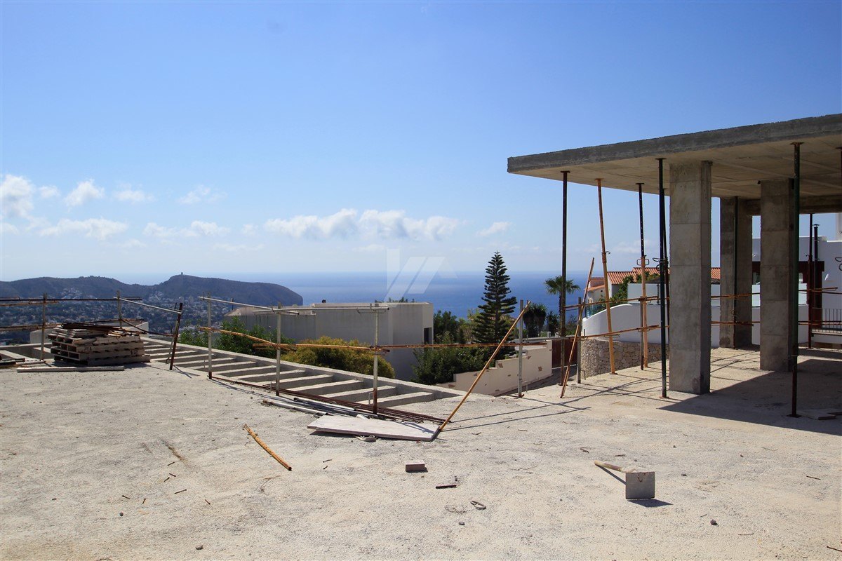 New building for sale in Moraira, sea views.