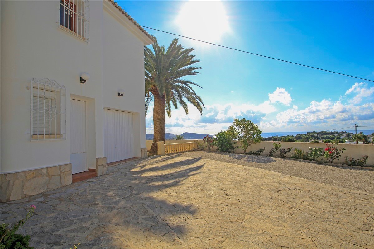 Sea view villa for sale in Moraira, Costa Blanca.
