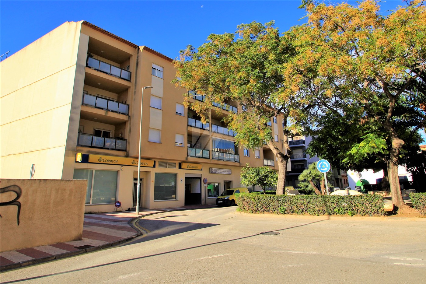 Flat for sale in the centre of Teulada, Costa Blanca