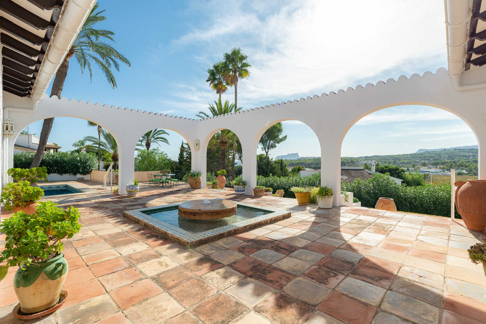 Villa in Moraira for sale, close to the town